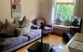 Central Spacious City Apartment